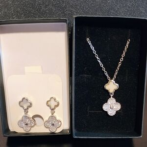 Vintage Silver And White Clover Necklace And Earring Set